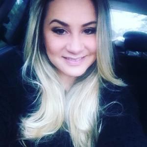 Meet your Posher, Taina